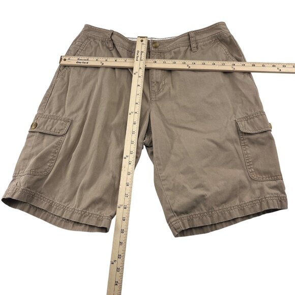 Liz Claiborne Women's sz 14 Petite Khaki Bermuda Cargo Shorts y2k - Picture 2 of 6